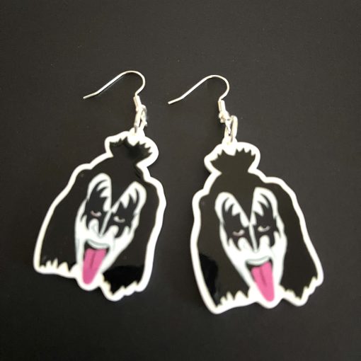 Kiss earrings