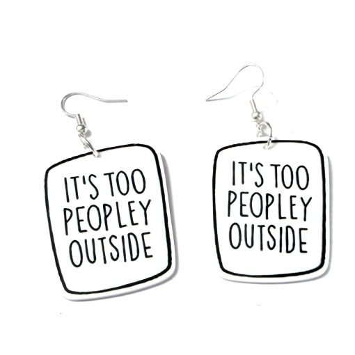 its too people outside